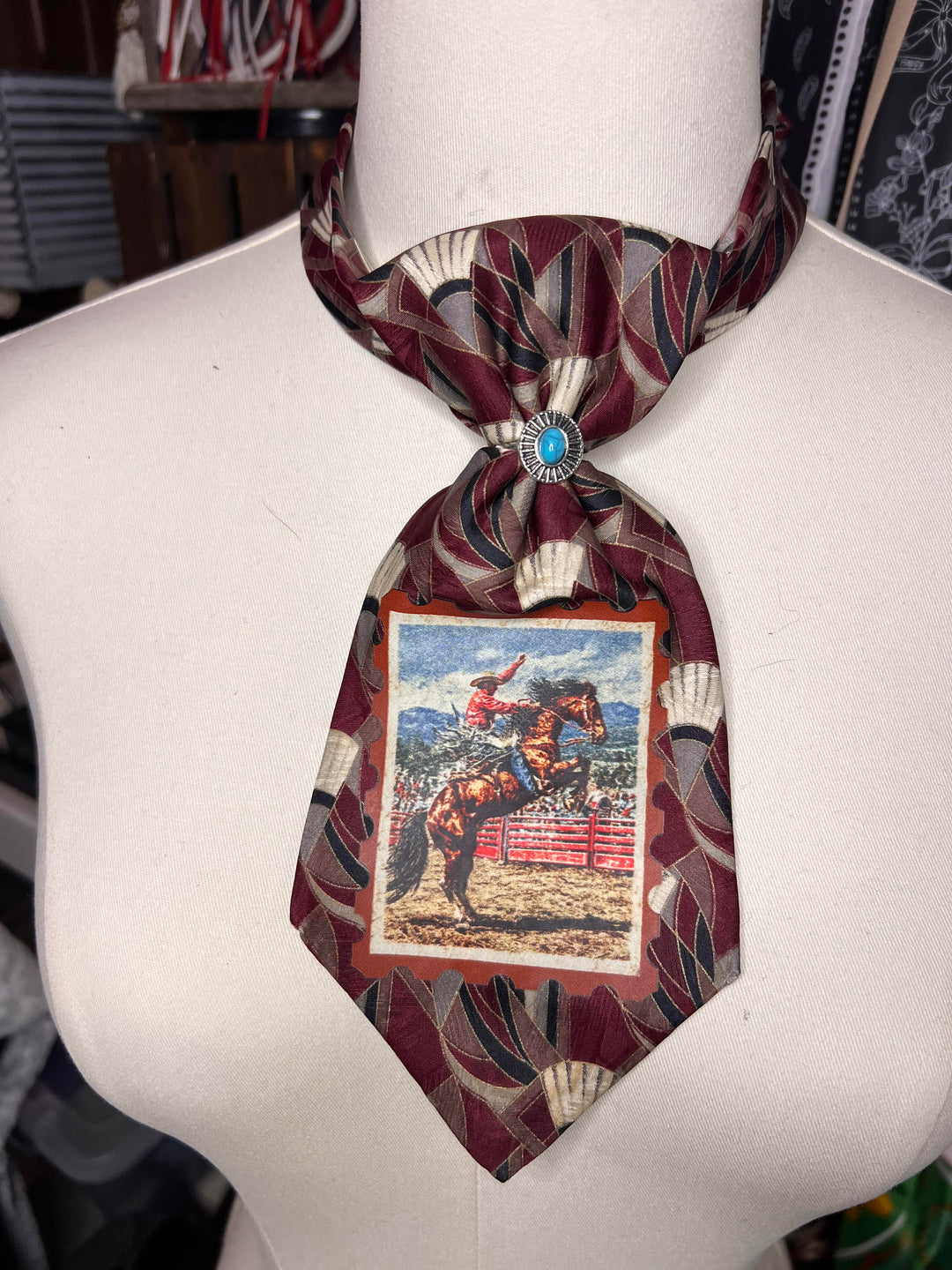 The Burgundy Trail Shorty Tie