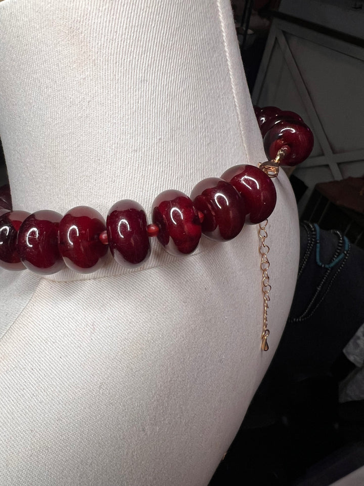 The Crimson Belle Necklace