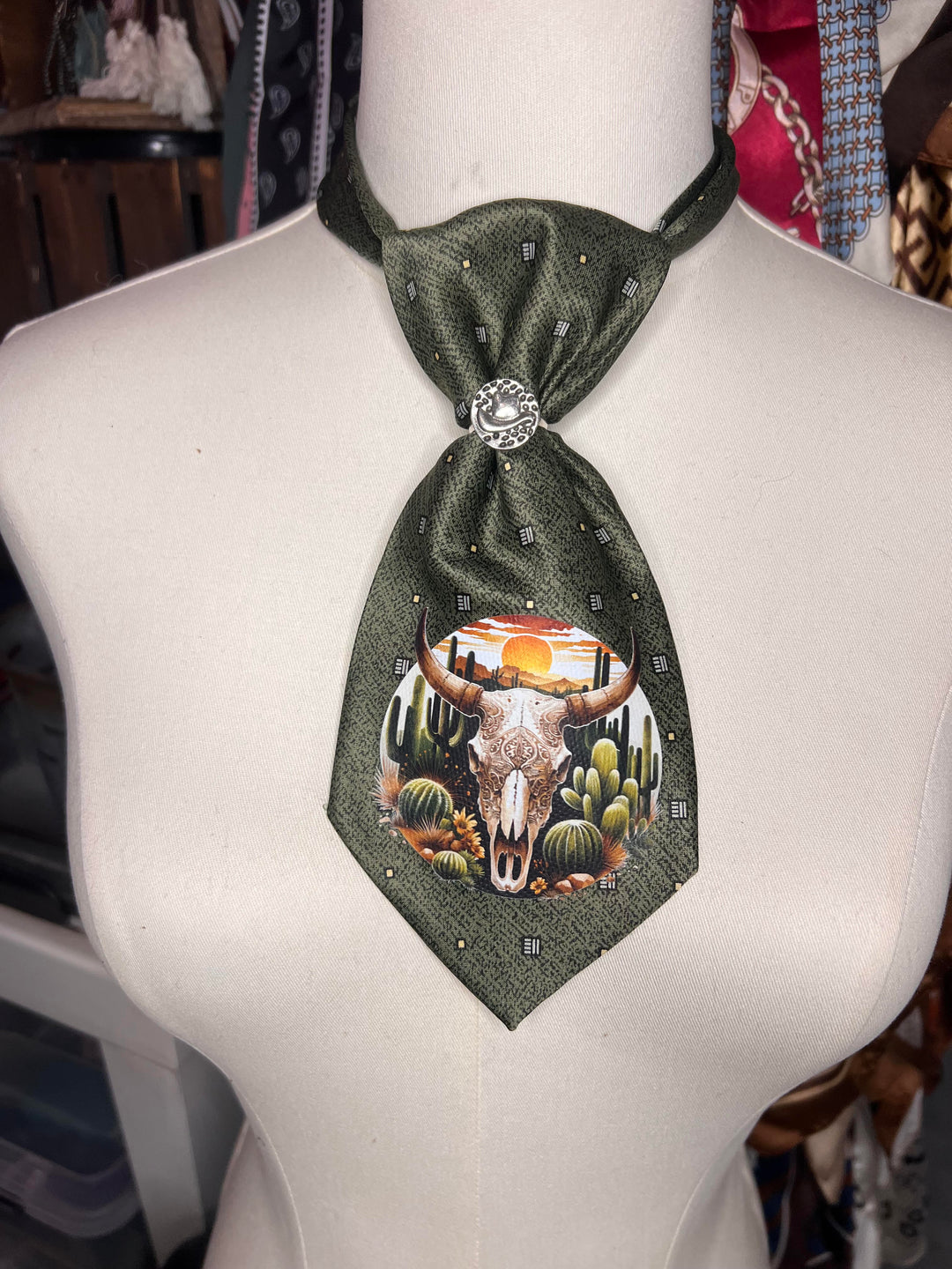 The Desert Sage Shorty Tie