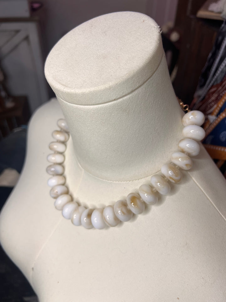 The Ivory Canyon Necklace