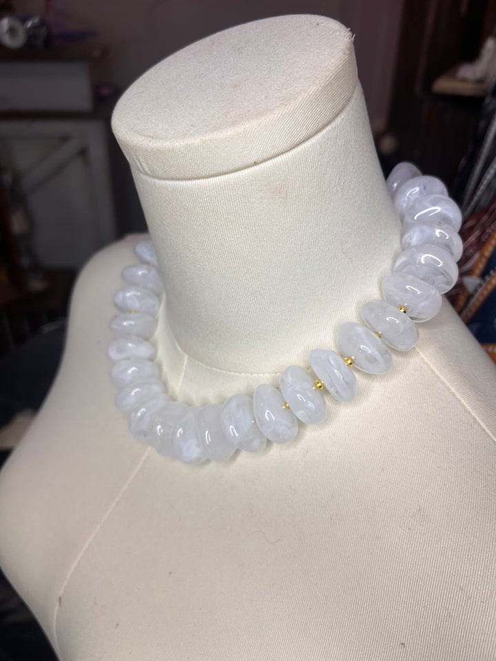 The Ivory Moon Necklace