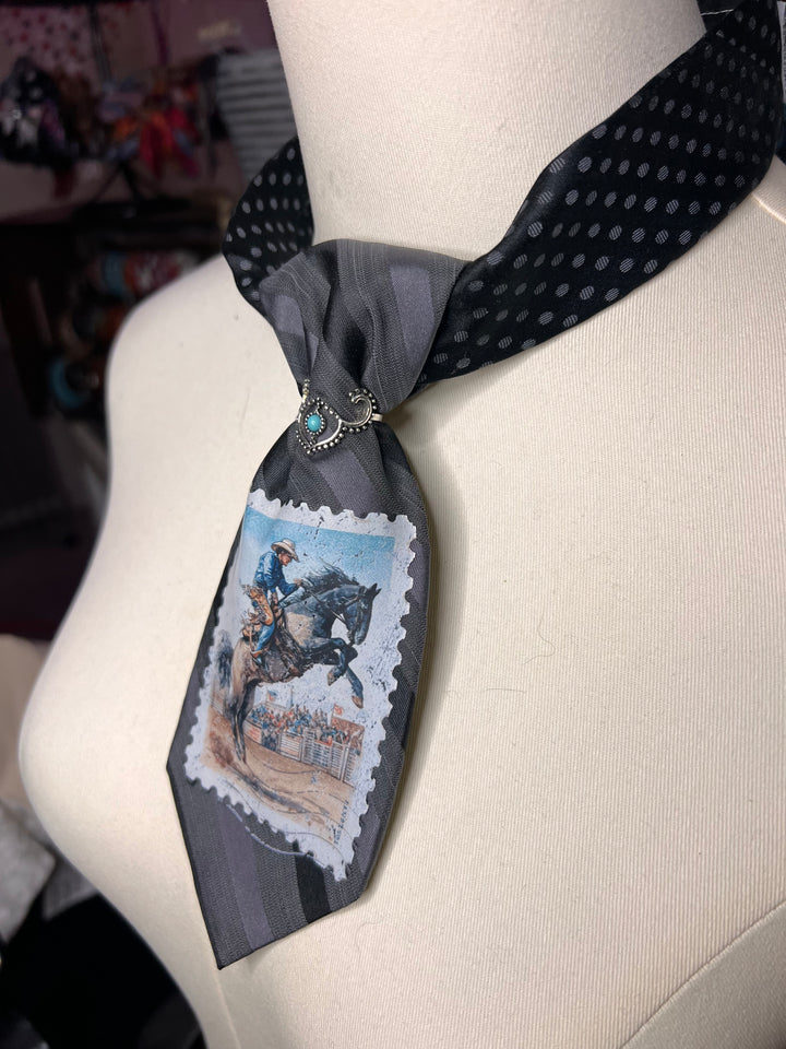 The Midnight Maverick Shorty Tie