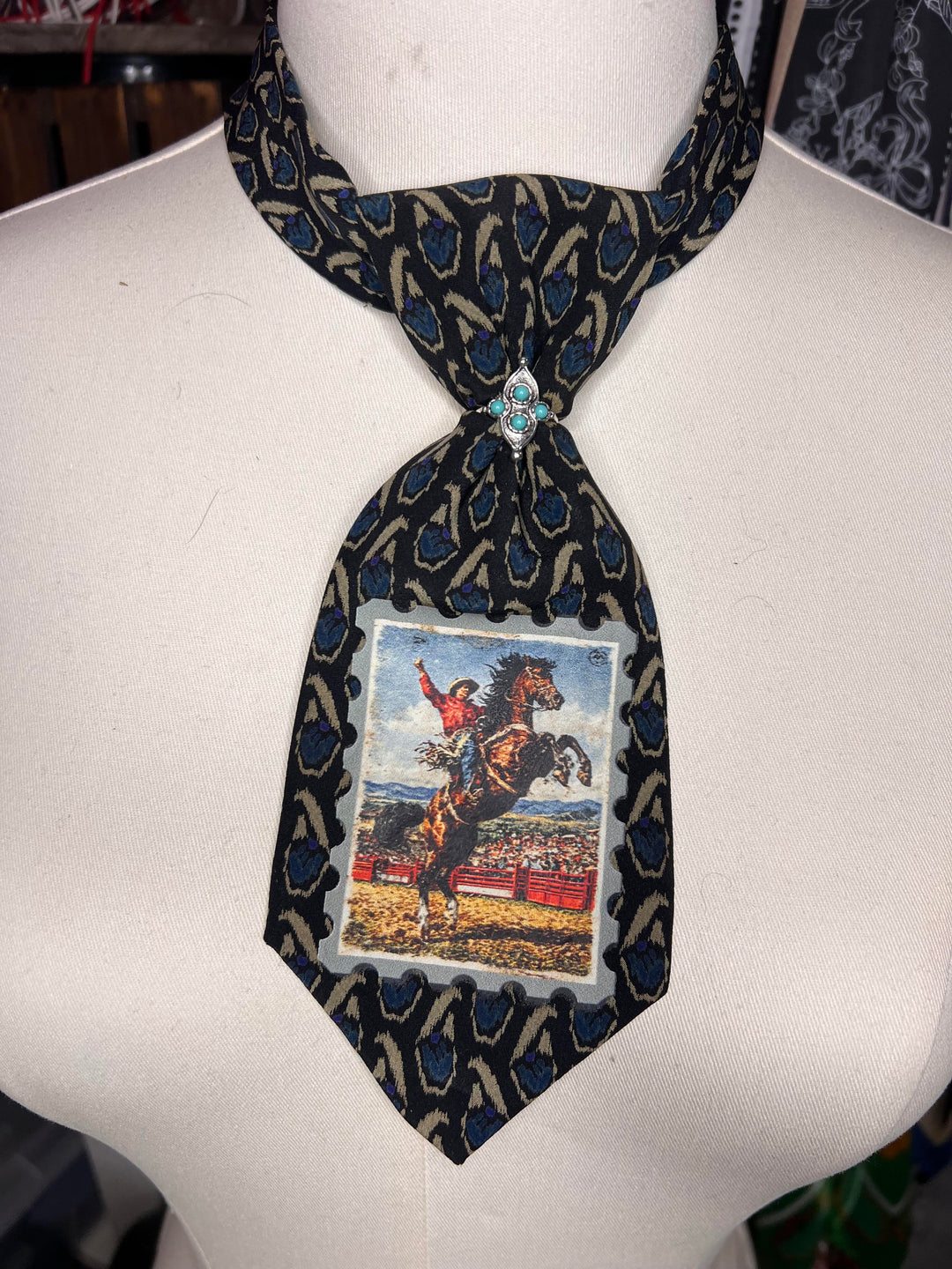 The Midnight Mesa Shorty Tie