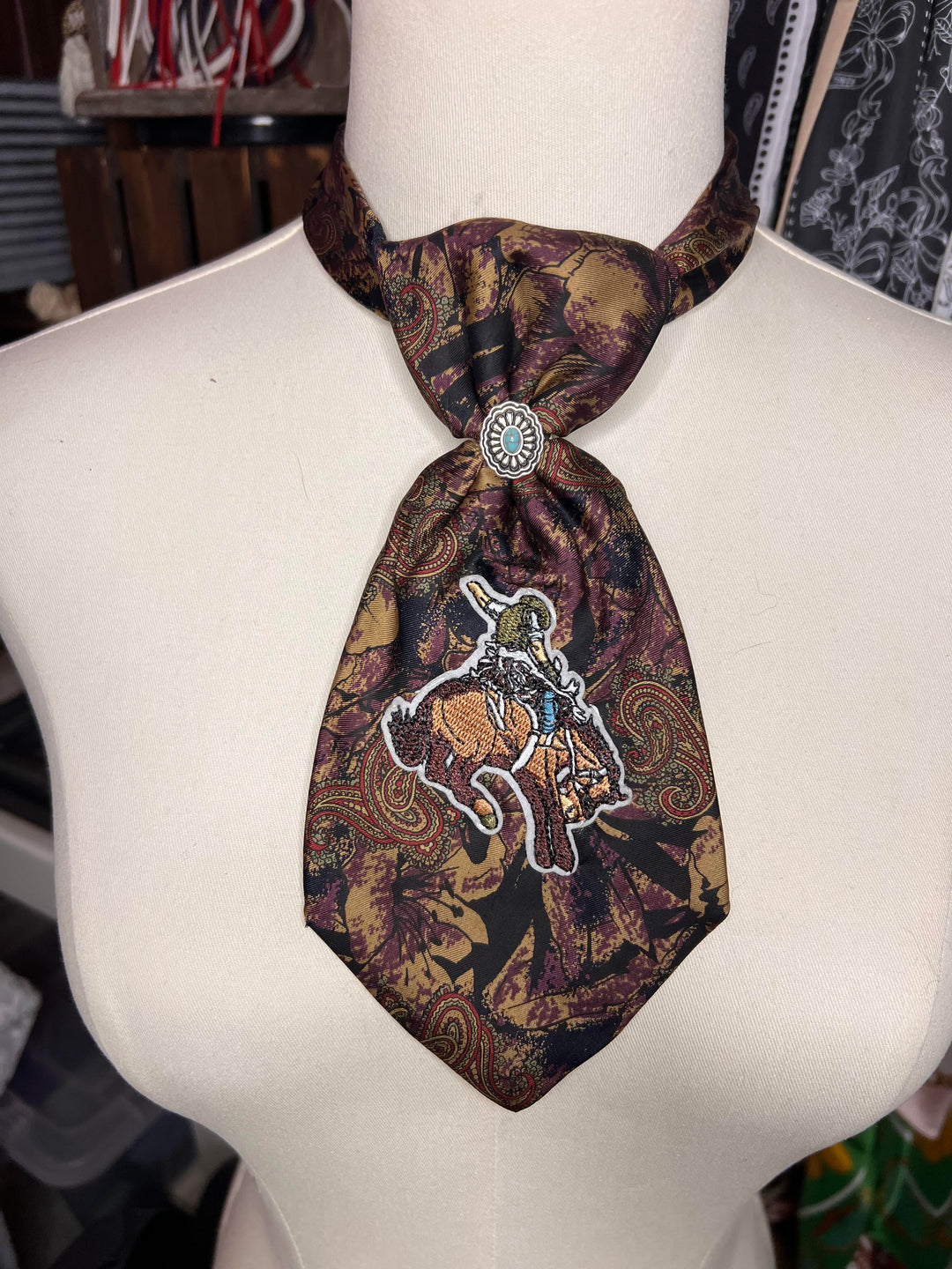 The Old West Charm Shorty Tie