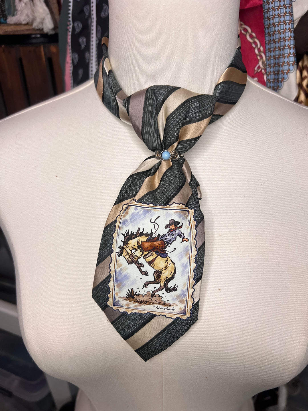 The Outlaw Drift Shorty Tie