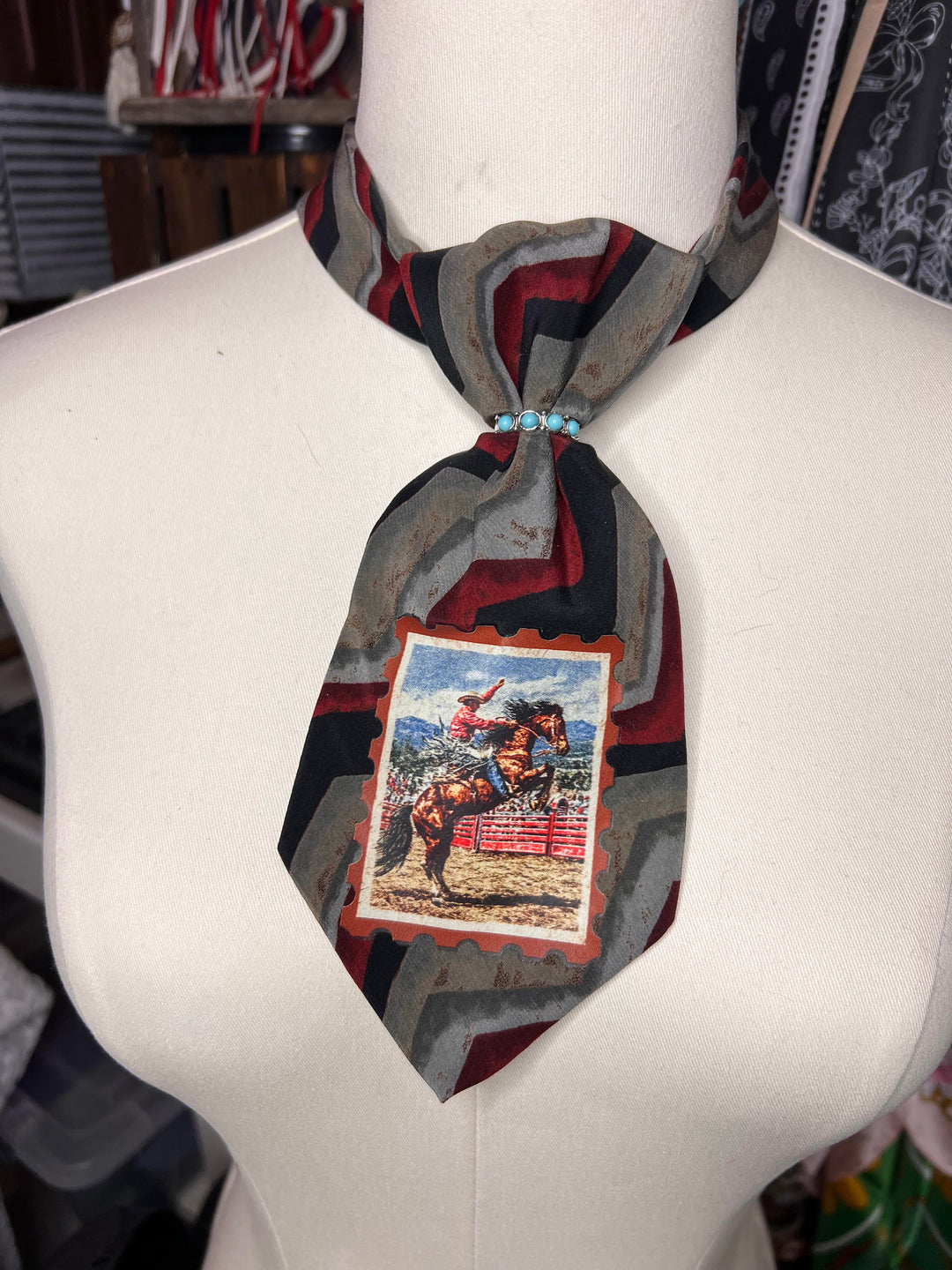 The Red Rock Rider Shorty Tie