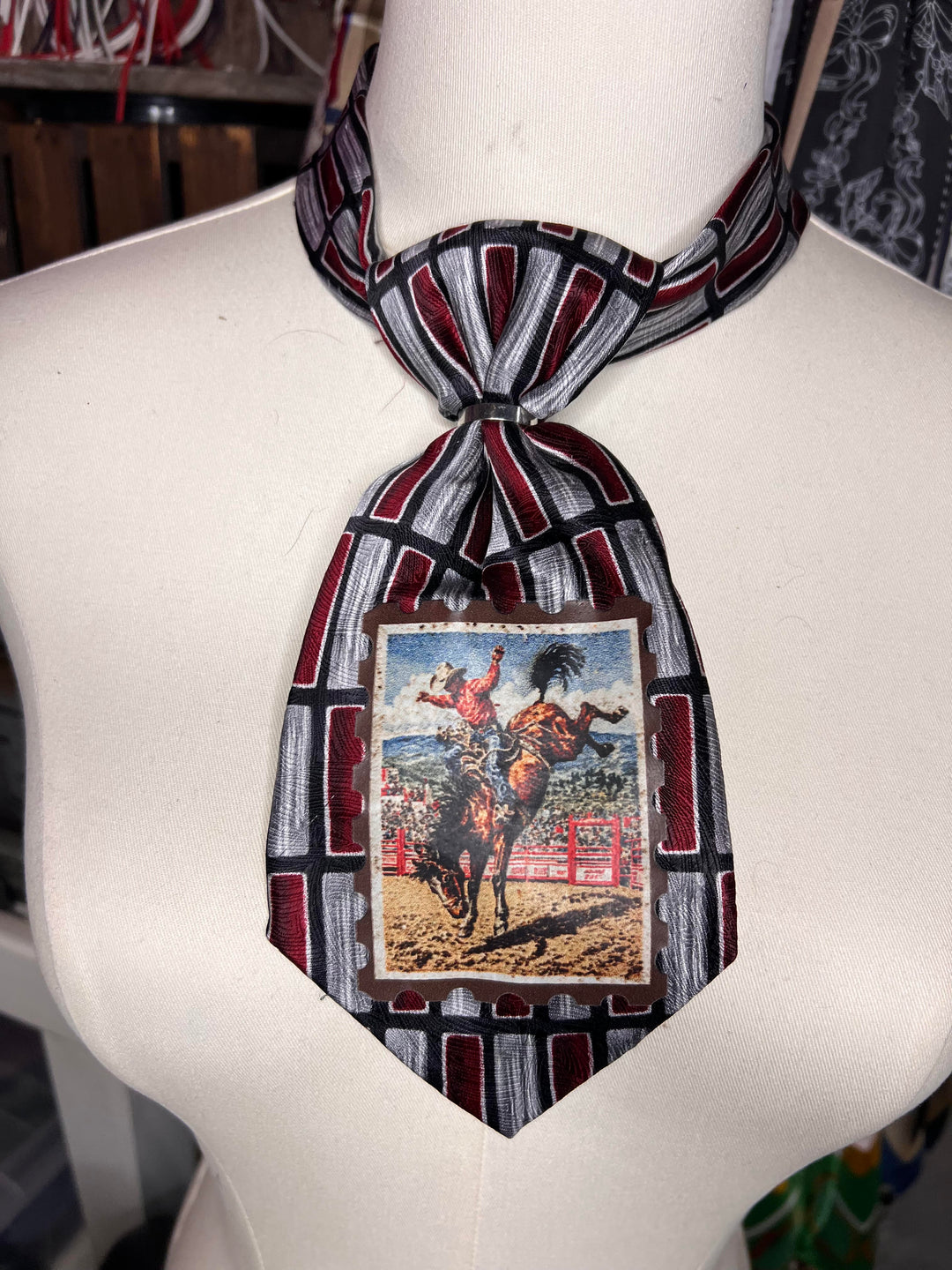 The Silver Spur Rodeo Shorty Tie