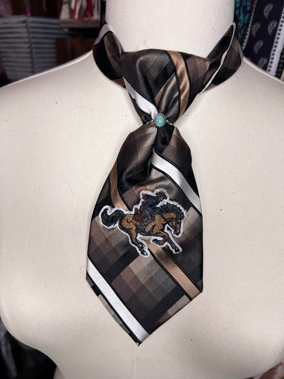 The Smoky Ridge Shorty Tie