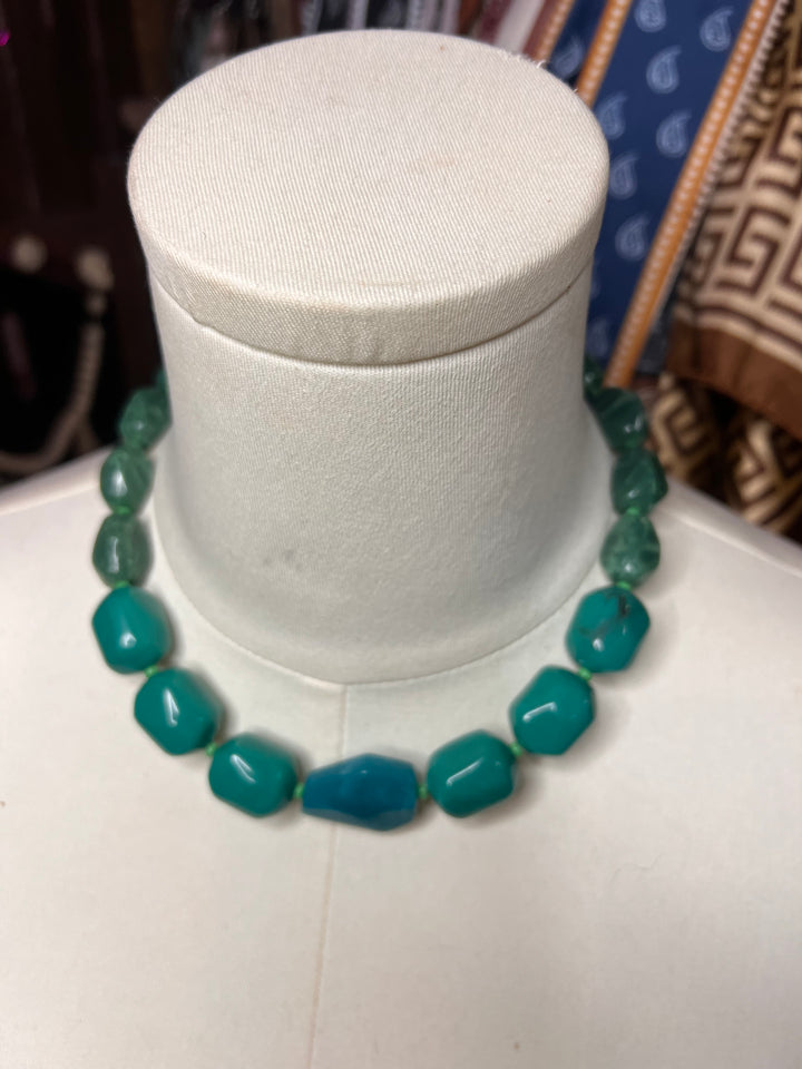 The Verde Canyon Necklace