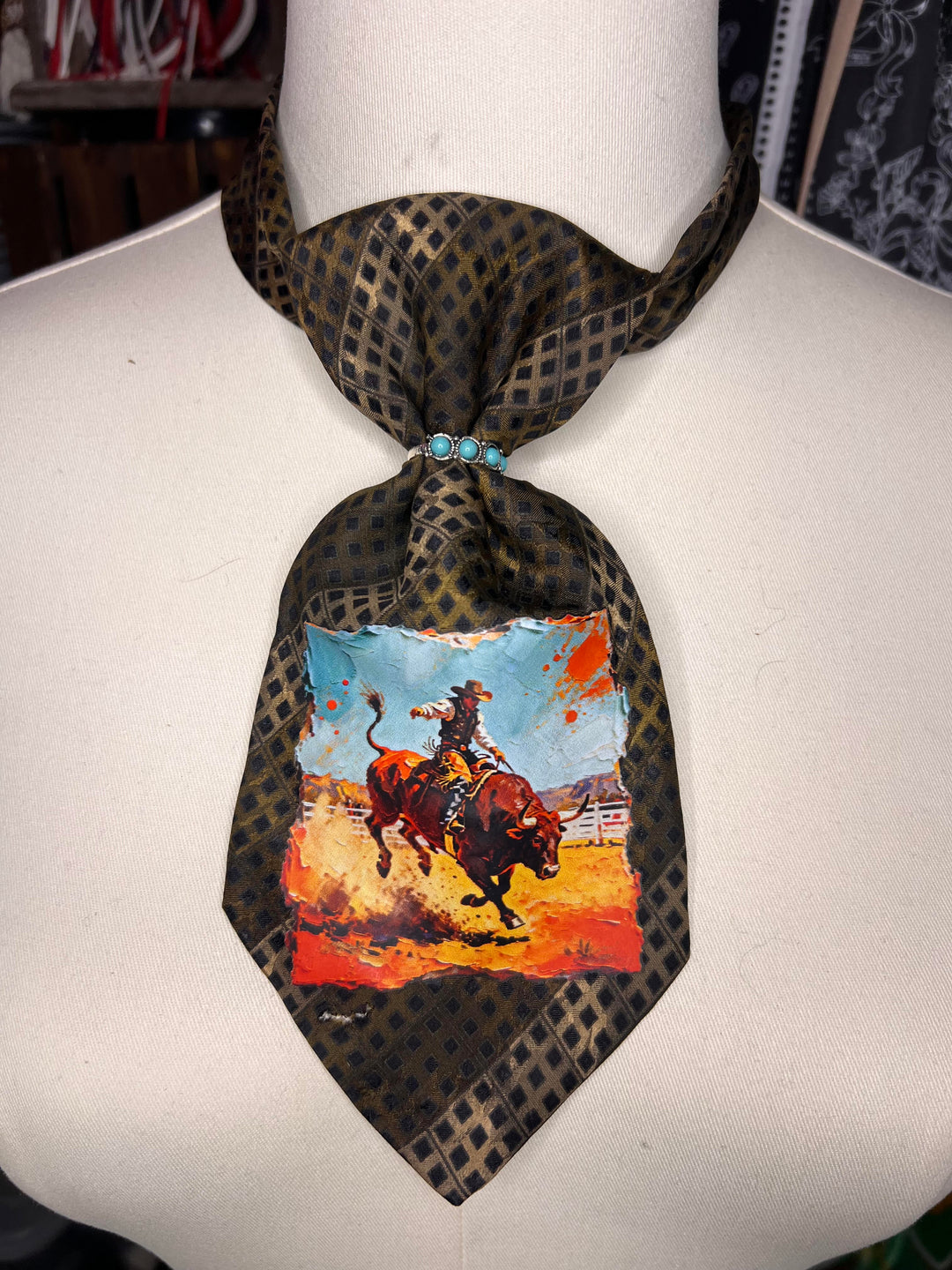 The Wild Stampede Shorty Tie